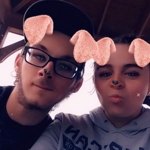 Meet your Posher, Karista